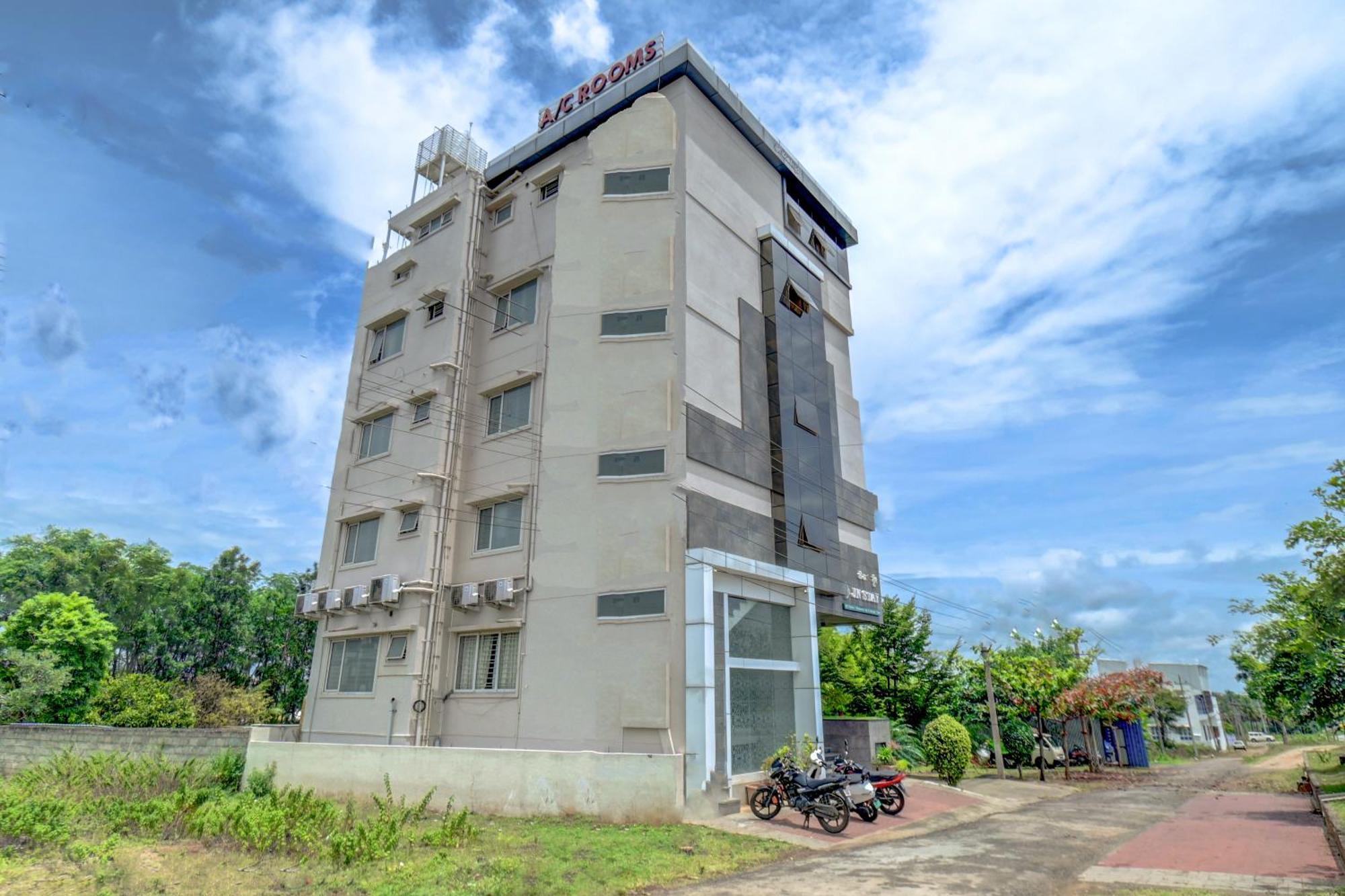 Hotel J N Stay Mysore - 12 Minutes To Mysore Palace Extérieur photo